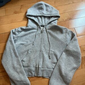Brandy Melville zip up